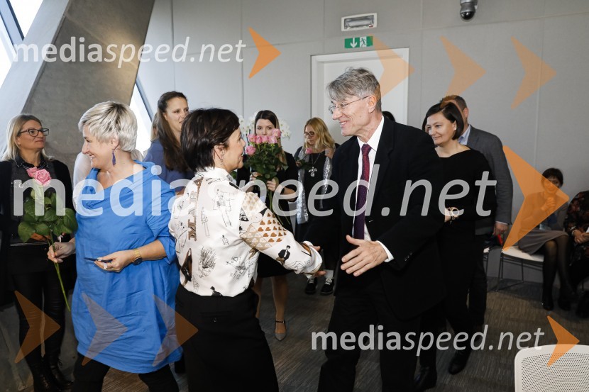 Januarski pogovor, Profiles International