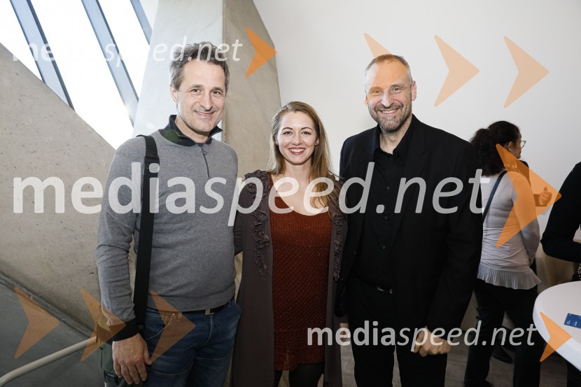 Januarski pogovor, Profiles International