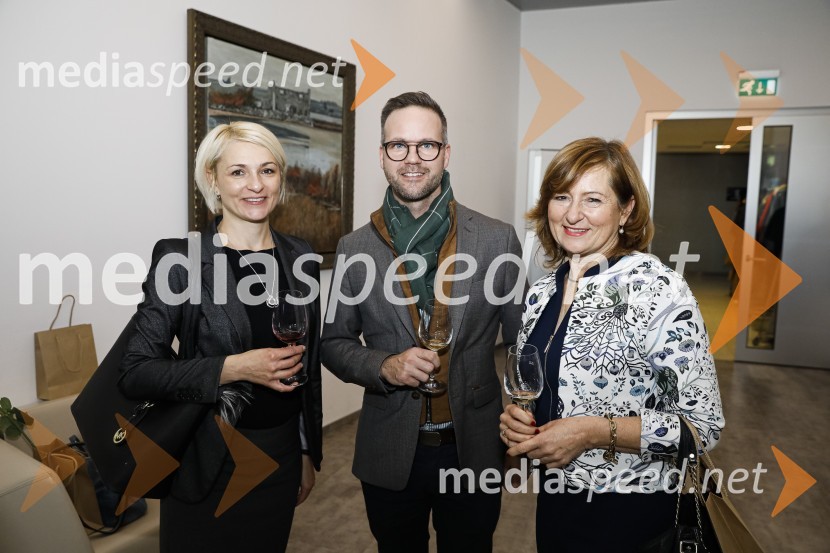 Januarski pogovor, Profiles International