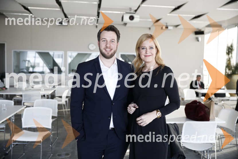 Januarski pogovor, Profiles International