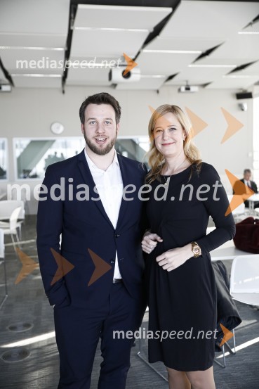 Januarski pogovor, Profiles International