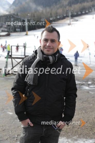  Omar Naber, glasbenikZnani Slovenci na smučeh in saneh