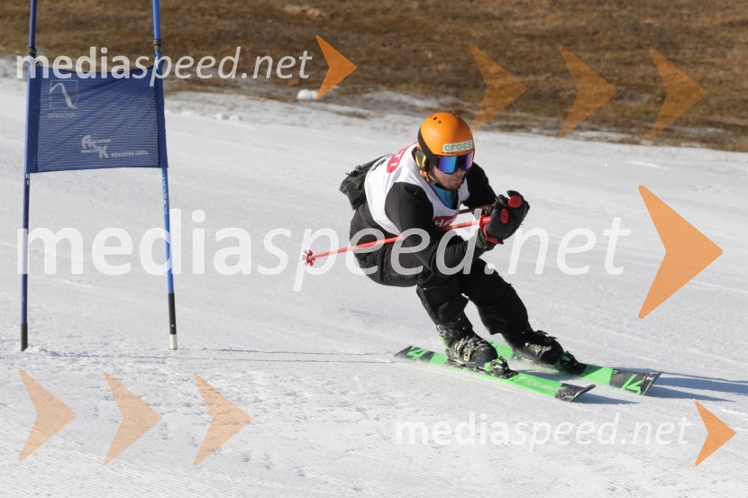 Znani Slovenci na smučeh in saneh