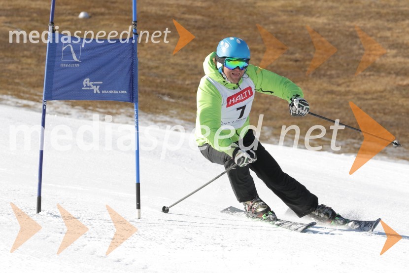 Znani Slovenci na smučeh in saneh