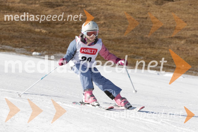 Znani Slovenci na smučeh in saneh