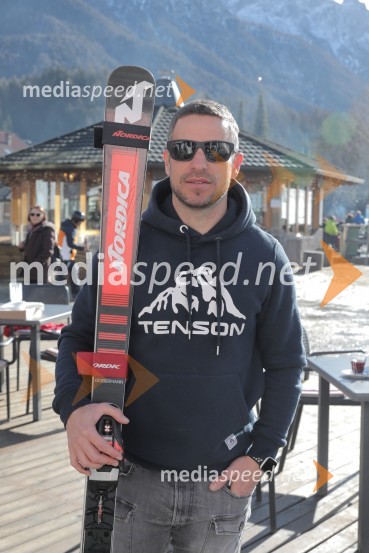 Znani Slovenci na smučeh in saneh