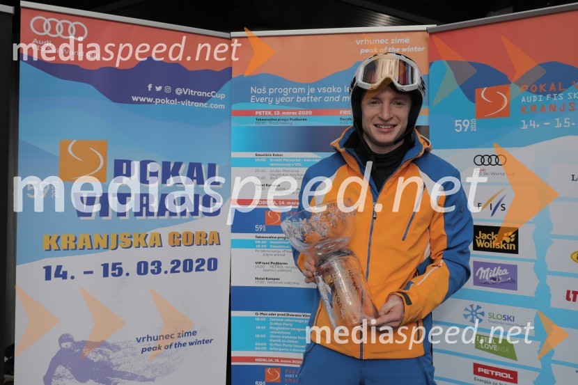 Znani Slovenci na smučeh in saneh