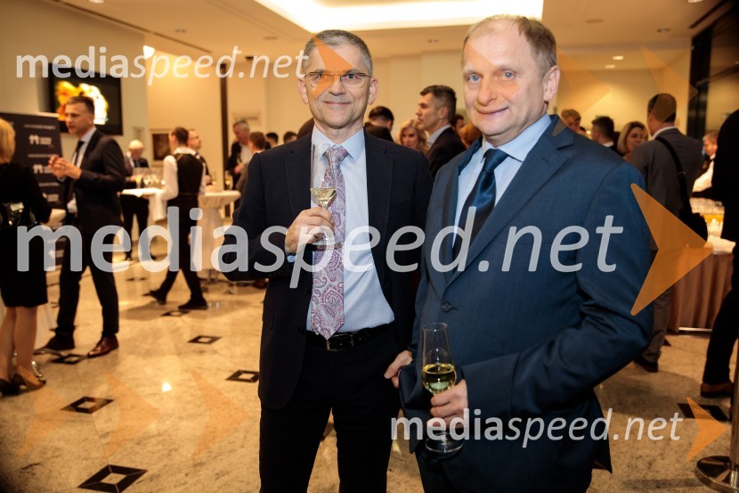 Priznanje za življenjsko delo na področju managementa Jožetu Mermalu, januarsko srečanje Združenja Manager