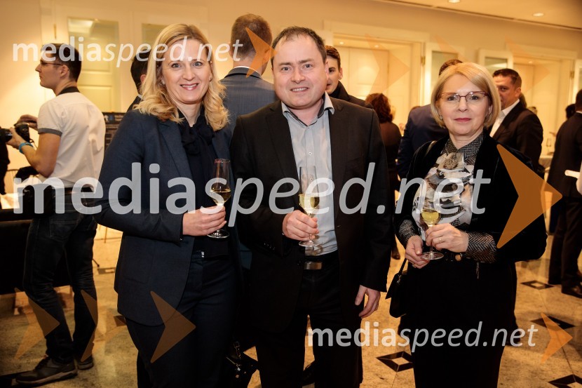 Priznanje za življenjsko delo na področju managementa Jožetu Mermalu, januarsko srečanje Združenja Manager