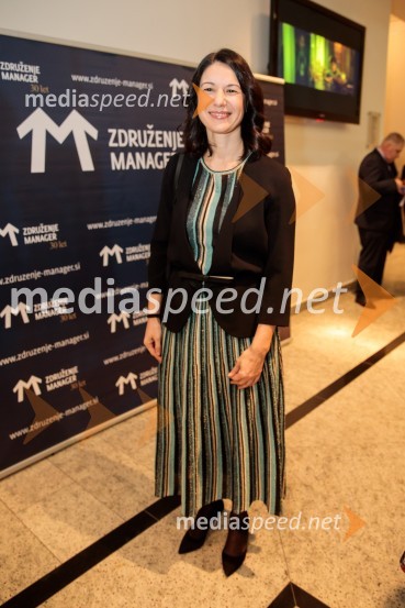 Priznanje za življenjsko delo na področju managementa Jožetu Mermalu, januarsko srečanje Združenja Manager