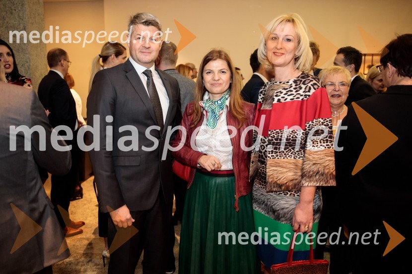 Priznanje za življenjsko delo na področju managementa Jožetu Mermalu, januarsko srečanje Združenja Manager