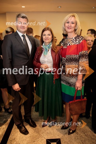 Priznanje za življenjsko delo na področju managementa Jožetu Mermalu, januarsko srečanje Združenja Manager