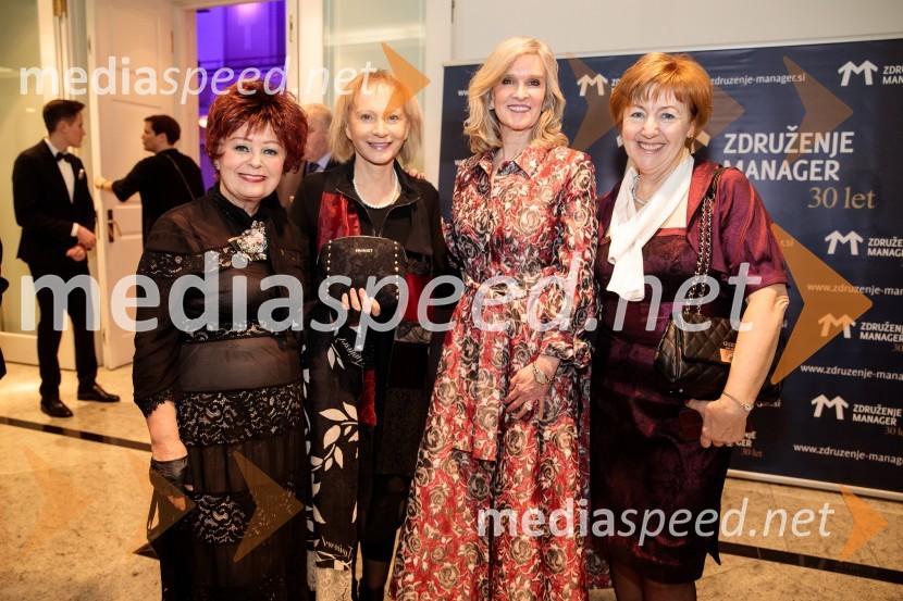 Priznanje za življenjsko delo na področju managementa Jožetu Mermalu, januarsko srečanje Združenja Manager