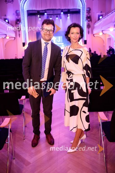  ... ;  Saša Mrak, izvršna direktorica Združenja ManagerPriznanje za življenjsko delo na področju managementa Jožetu Mermalu, januarsko srečanje Združenja Manager