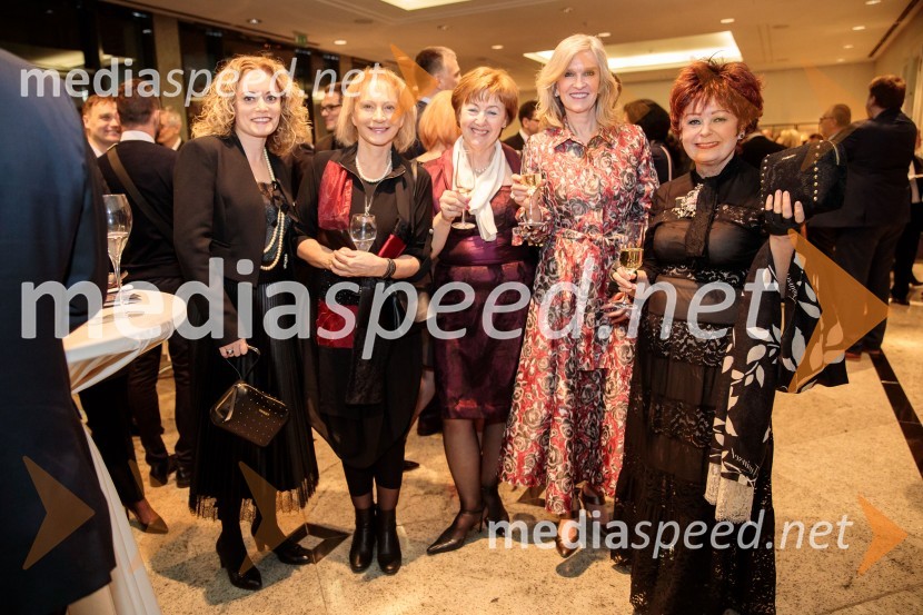 Priznanje za življenjsko delo na področju managementa Jožetu Mermalu, januarsko srečanje Združenja Manager