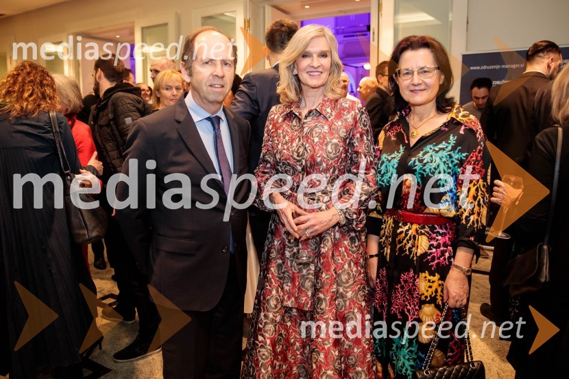 Priznanje za življenjsko delo na področju managementa Jožetu Mermalu, januarsko srečanje Združenja Manager