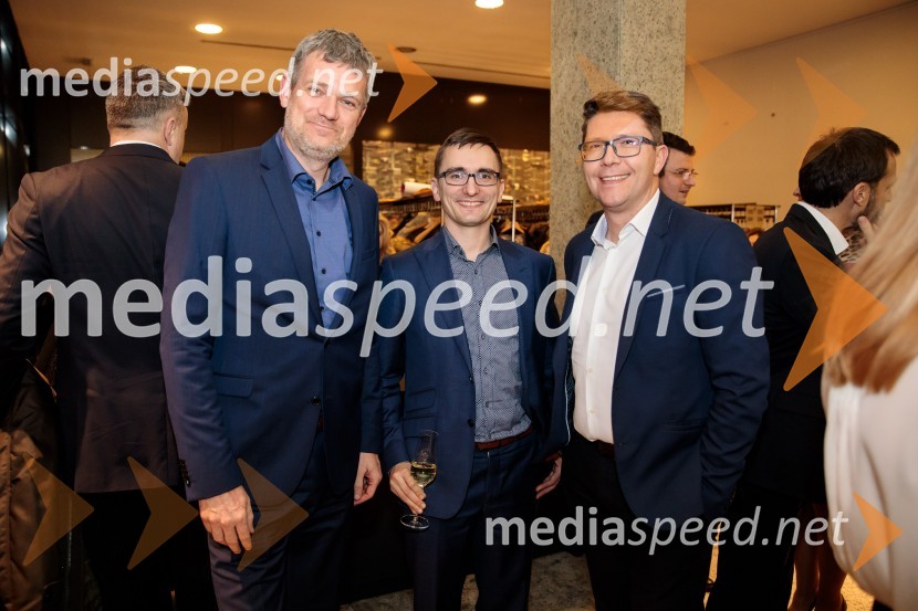 Priznanje za življenjsko delo na področju managementa Jožetu Mermalu, januarsko srečanje Združenja Manager