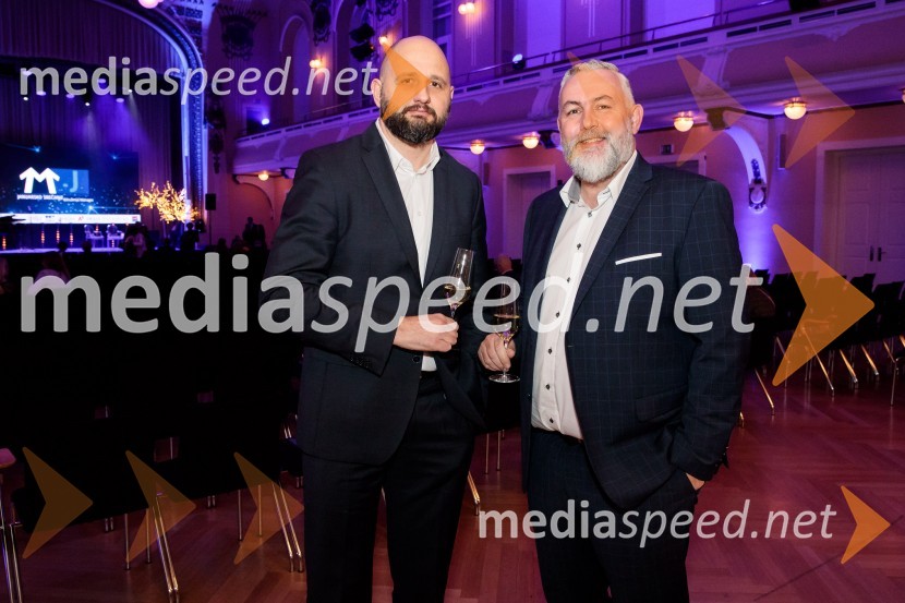 Priznanje za življenjsko delo na področju managementa Jožetu Mermalu, januarsko srečanje Združenja Manager