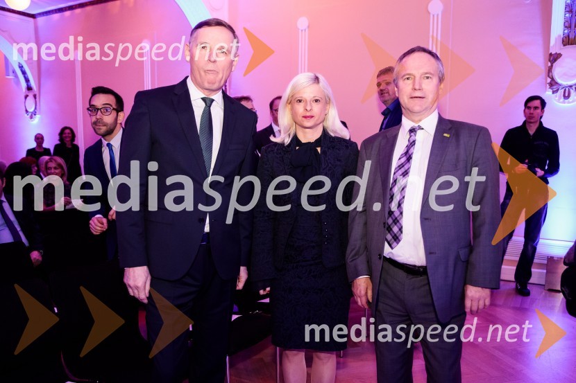 Priznanje za življenjsko delo na področju managementa Jožetu Mermalu, januarsko srečanje Združenja Manager