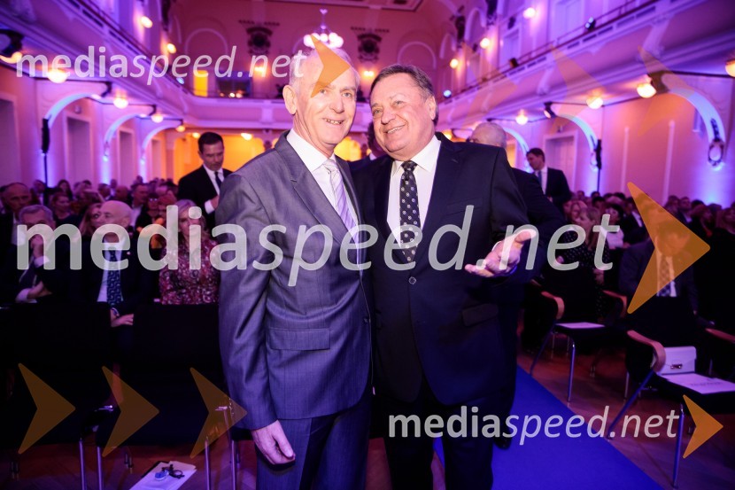  Jože  Mermal, predsednik uprave BTC-ja;  Zoran Janković, župan, Mestna občina LjubljanaPriznanje za življenjsko delo na področju managementa Jožetu Mermalu, januarsko srečanje Združenja Manager