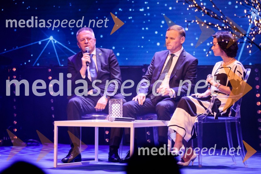 Priznanje za življenjsko delo na področju managementa Jožetu Mermalu, januarsko srečanje Združenja Manager