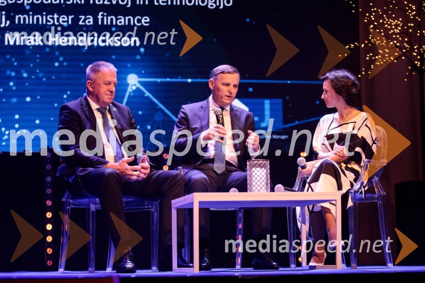 Priznanje za življenjsko delo na področju managementa Jožetu Mermalu, januarsko srečanje Združenja Manager