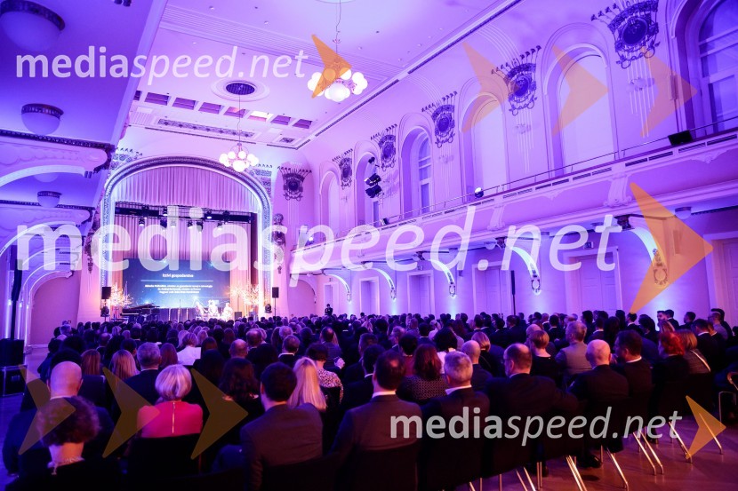 Priznanje za življenjsko delo na področju managementa Jožetu Mermalu, januarsko srečanje Združenja Manager