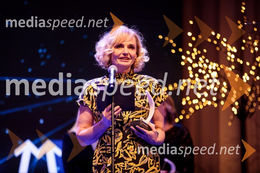 Priznanje za življenjsko delo na področju managementa Jožetu Mermalu, januarsko srečanje Združenja Manager