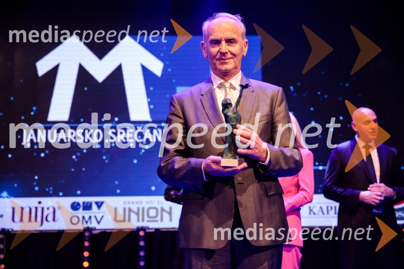  Jože  Mermal, predsednik uprave BTC-jaPriznanje za življenjsko delo na področju managementa Jožetu Mermalu, januarsko srečanje Združenja Manager