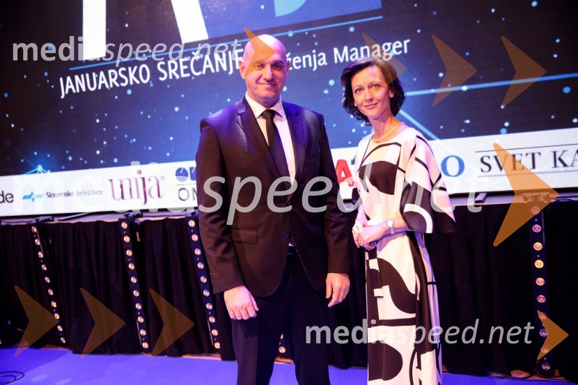 Priznanje za življenjsko delo na področju managementa Jožetu Mermalu, januarsko srečanje Združenja Manager