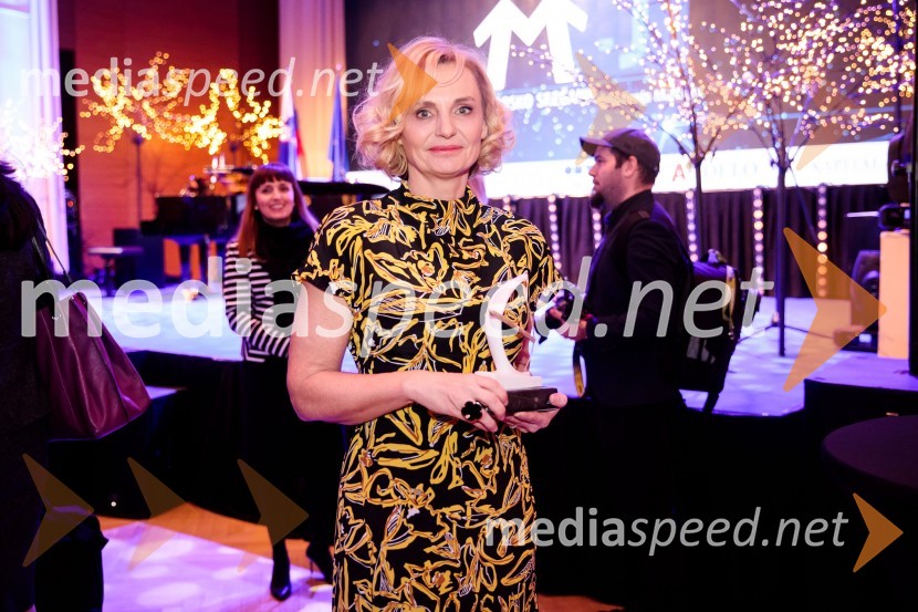 Priznanje za življenjsko delo na področju managementa Jožetu Mermalu, januarsko srečanje Združenja Manager