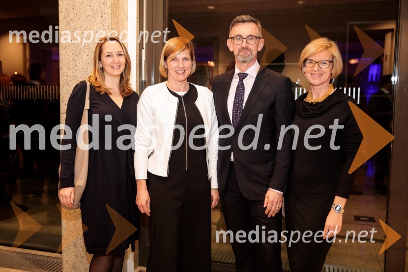 Priznanje za življenjsko delo na področju managementa Jožetu Mermalu, januarsko srečanje Združenja Manager