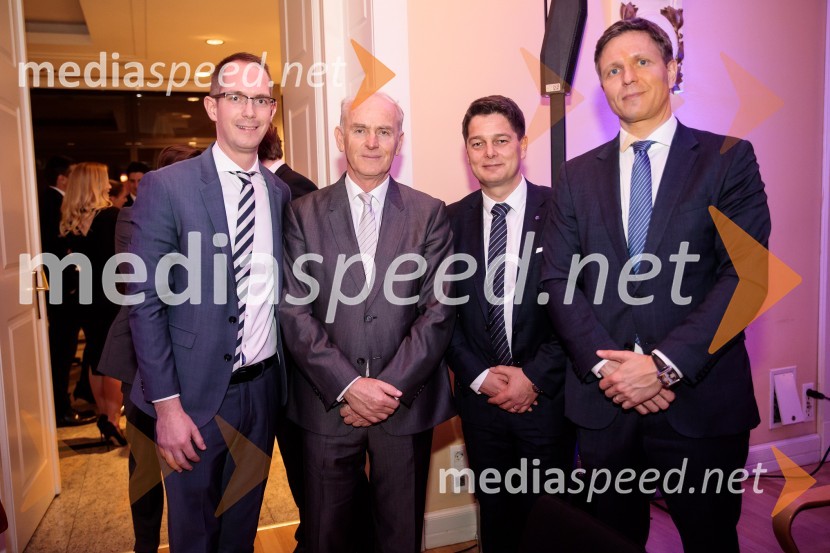 Priznanje za življenjsko delo na področju managementa Jožetu Mermalu, januarsko srečanje Združenja Manager