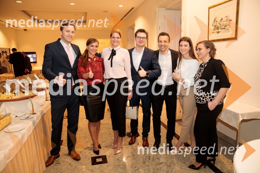 Priznanje za življenjsko delo na področju managementa Jožetu Mermalu, januarsko srečanje Združenja Manager