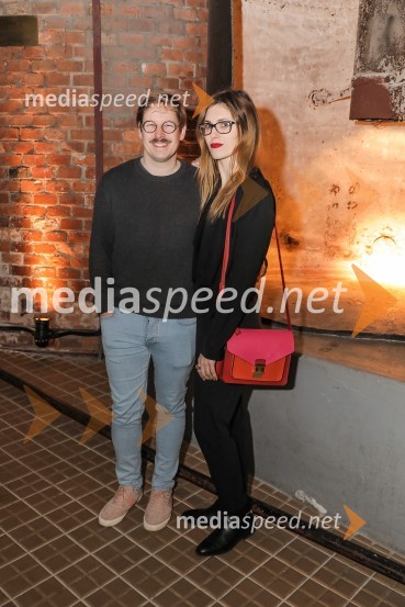  ... ;  Tina  Lamovšek, urednica, Radio PrviBeletrina, sprejem