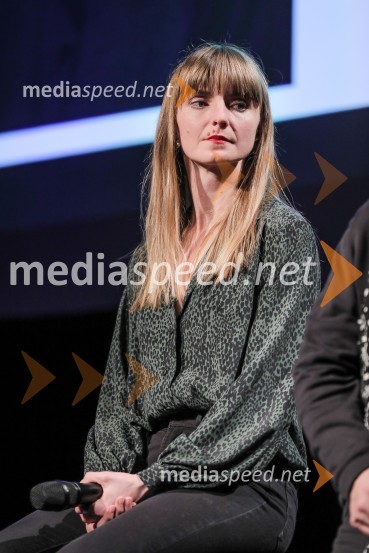  Ana  Schnabl, pisateljicaBeletrina, sprejem