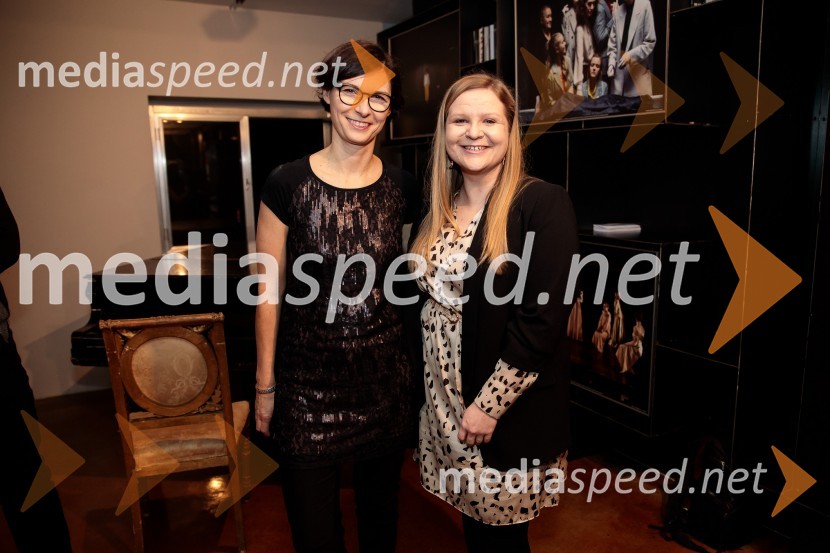  Simona  Belle, služba za stike z javnostmi MGL;  Alma Rahne, novinarkaŽivljenje drugih, premiera drame