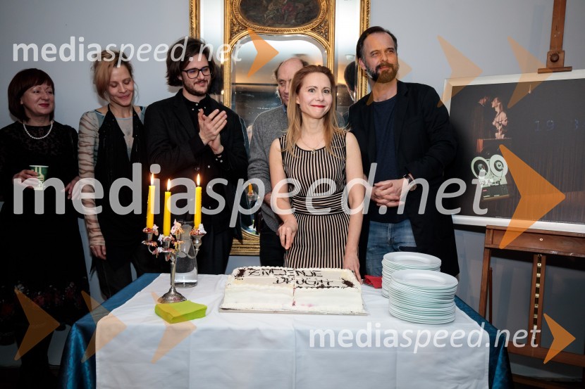  Diana Koloini, umetniška direktorica, Drama SNG Maribor;  ... ;  Jan Krmelj, režiser;  Janez Škof, igralec;  Saša  Mihelčič, igralka;  Uroš Fürst, igralecŽivljenje drugih, premiera drame