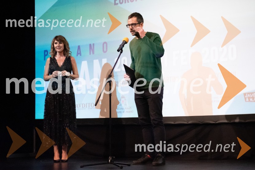  Katja Pišot, voditeljica;  Samo Seničar, programski vodja Mestnega kina MetropolFestival evropskega in mediteranskega filma, zaključek