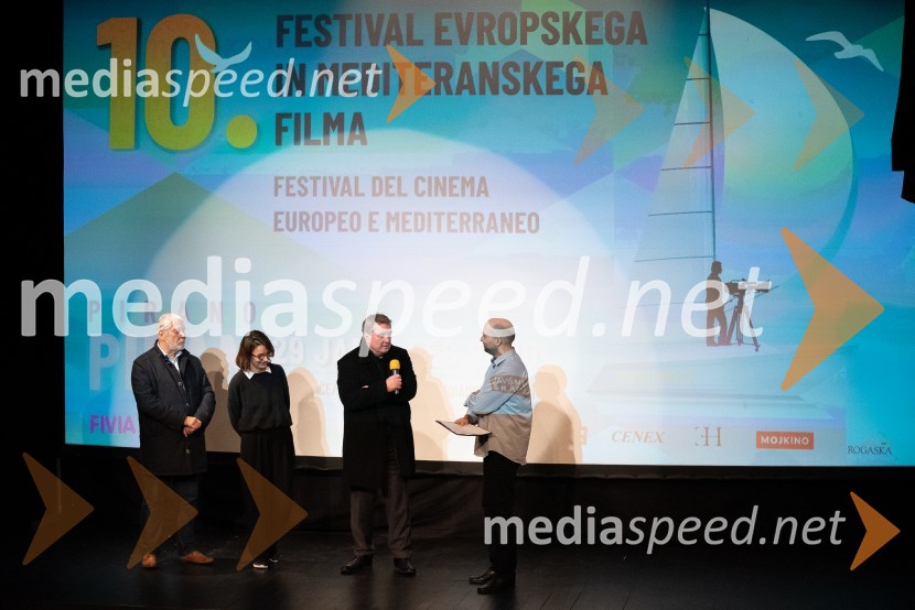 Boris Cavazza, igralec;  Katja Colja, režiserka in scenaristka;  ... ;  Klemen Žun, filmski analitikFestival evropskega in mediteranskega filma, zaključek
