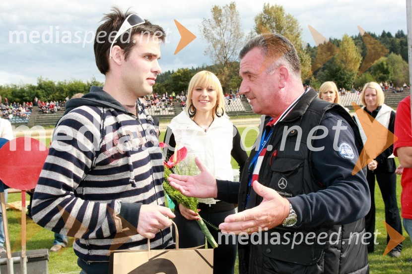 Jernej Kolenko, nekdanji spidvejist in Janez Tomažič, predsednik sekcije za Speedway AMTK LjubljanaSpeedway, DP posameznikov 2008, 4. dirka - finale