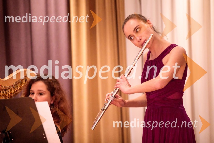  Leto  Križanič Žorž, harfistka;  Dorotea  Senica, flavtistka, Mladi up 201622. Burns-Prešernov večer 2020