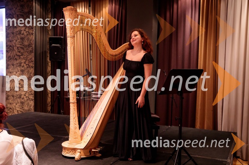 22. Burns-Prešernov večer 2020