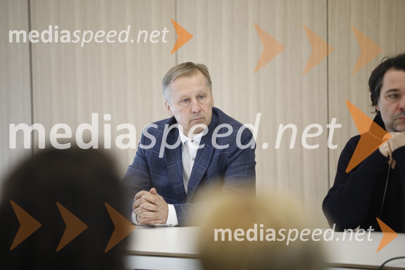  Jurij Rihar, ELEA iC Predstavitev pred odprtjem Muslimanskega kulturnega centra v Ljubljani