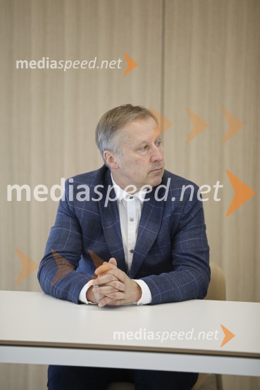  Jurij Rihar, ELEA iC Predstavitev pred odprtjem Muslimanskega kulturnega centra v Ljubljani