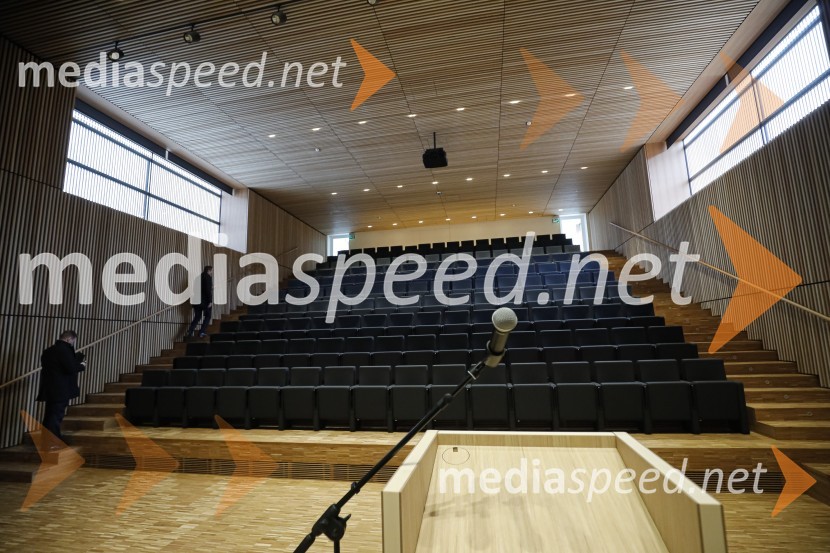 Predstavitev pred odprtjem Muslimanskega kulturnega centra v Ljubljani