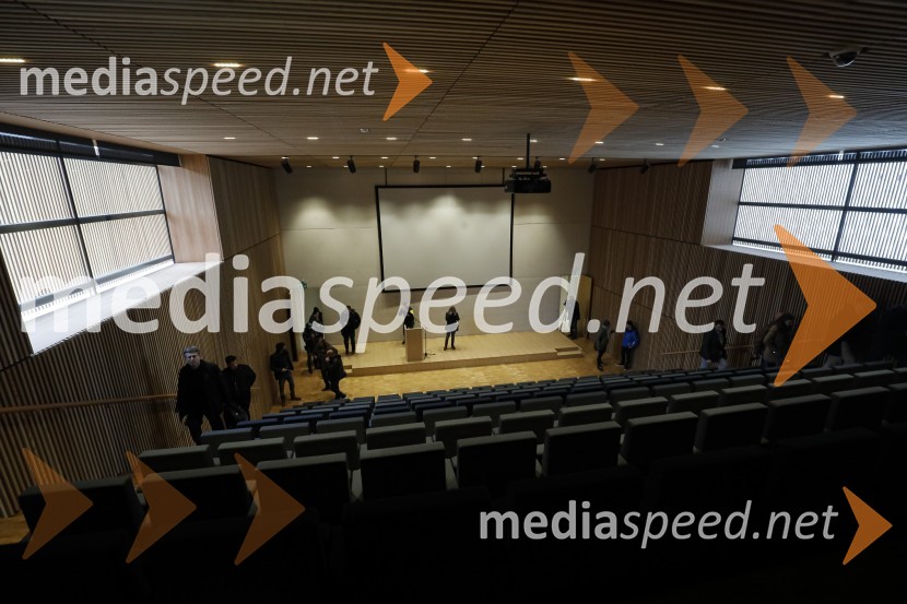 Predstavitev pred odprtjem Muslimanskega kulturnega centra v Ljubljani