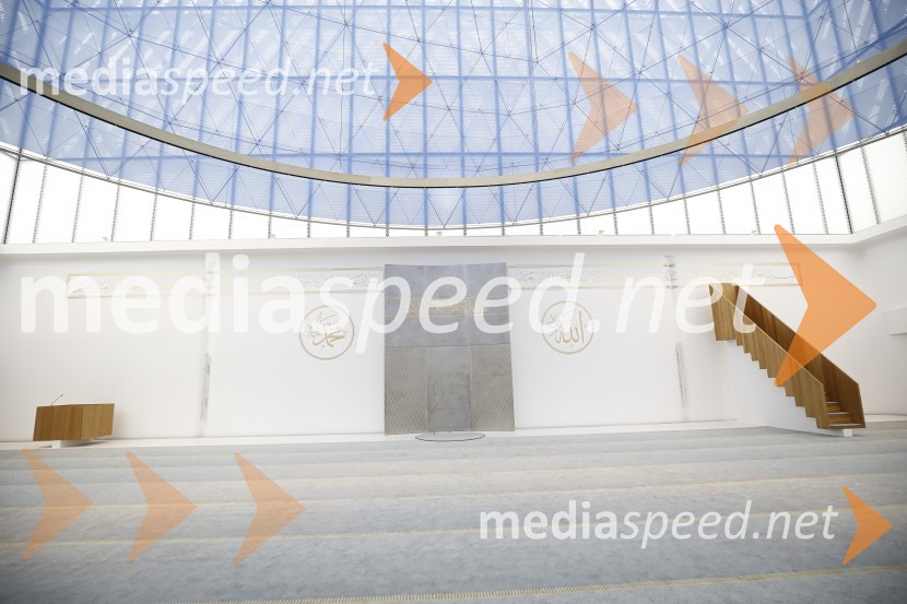 Predstavitev pred odprtjem Muslimanskega kulturnega centra v Ljubljani