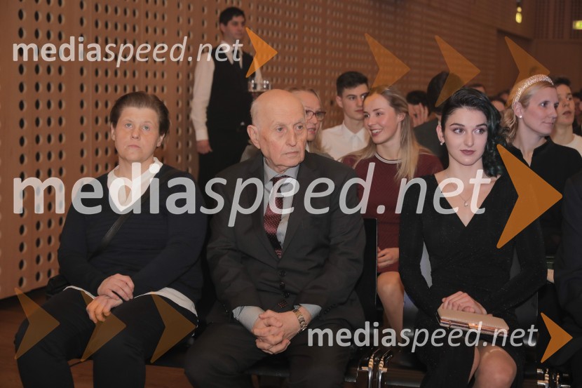  ... ;   Vladimir  Čermak, plavalni trener;  Anamarija Lampič, smučarska tekačica, Slovenija;   Mia Krampl, športna plezalka55. podelitev Bloudkovih priznanj