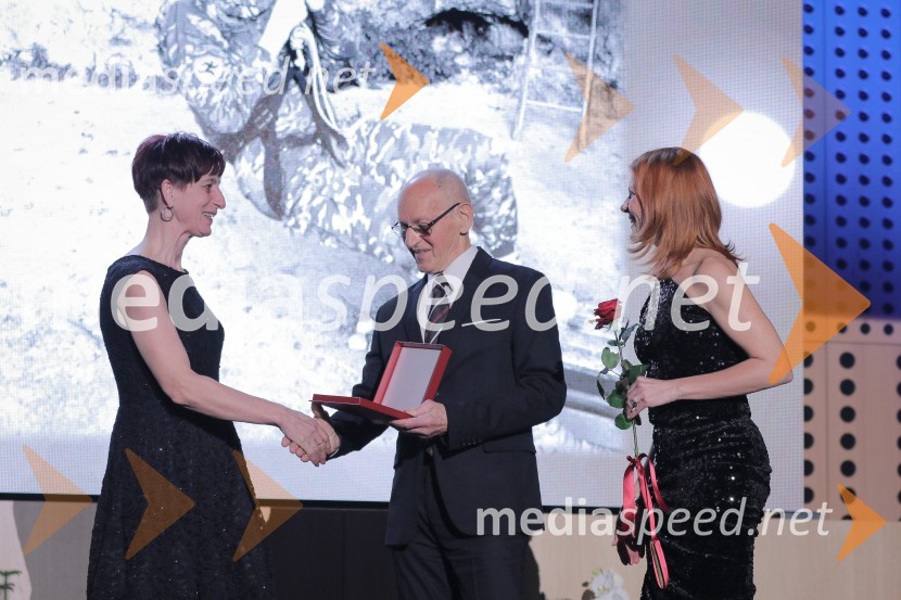  ... ;  Miroslav Cerar, nekdanji gimnastičar, predsednik Odbora za podeljevanje Bloudkovih priznanj;  Katarina Venturini, nekdanja plesalka55. podelitev Bloudkovih priznanj